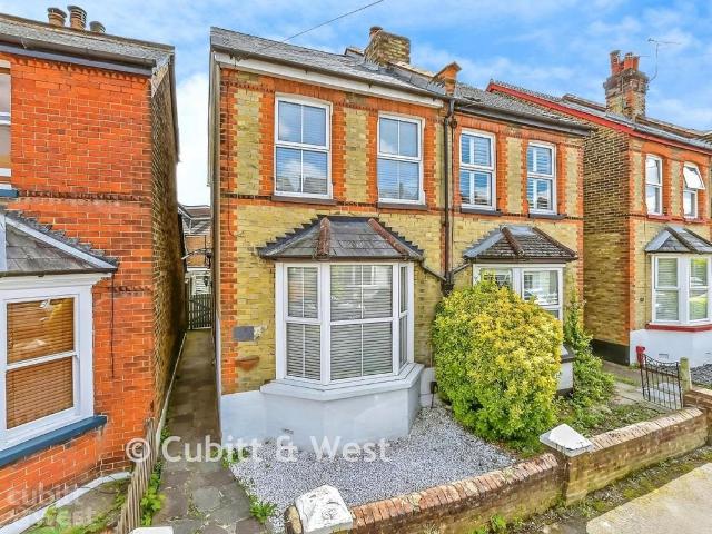 House for sale in Red Hill, Surrey