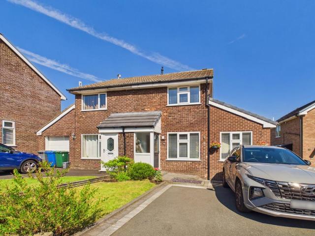 House for sale in Flax Moss, Irwell Vale