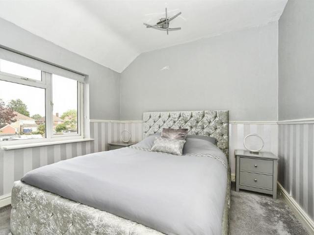 House for sale in Walcot West, Swindon