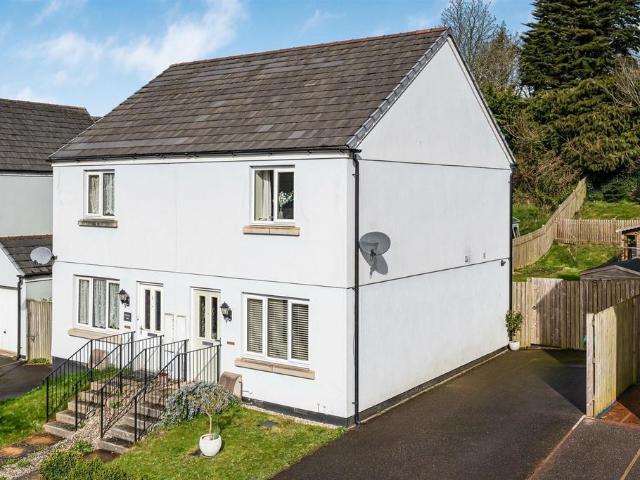 House for sale in North Tawton, Weir Quay