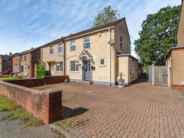 House for sale in Chadsmoor, Staffordshire