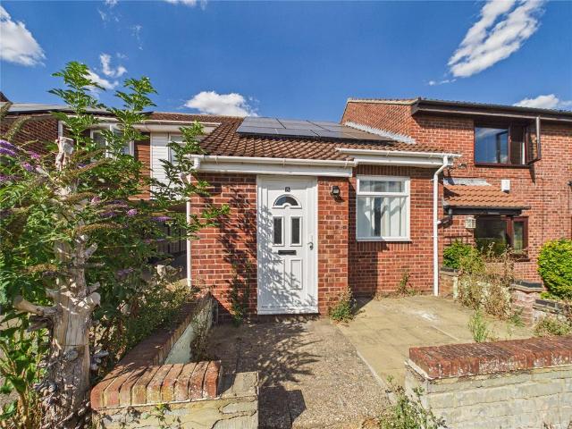 House for sale in Sudbury, Chelmondiston