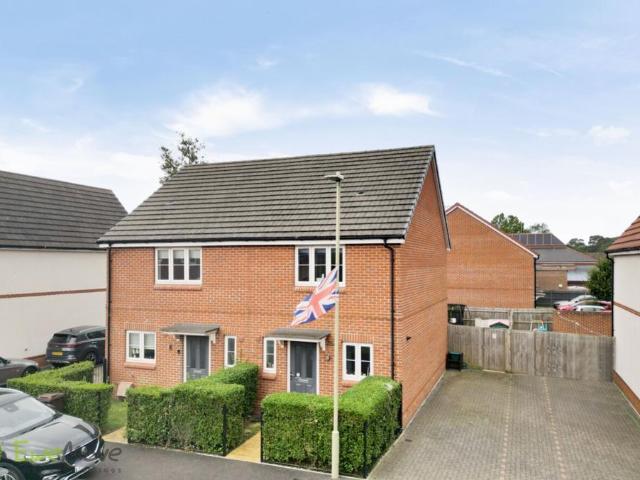 House for sale in Tadley, Priest Down