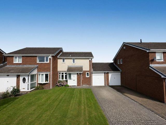 House for sale in Pegswood, Northumberland