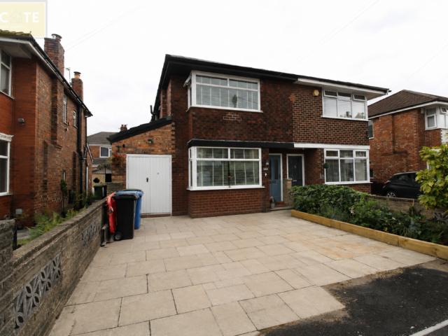 House for sale in Mosley, Trafford Park