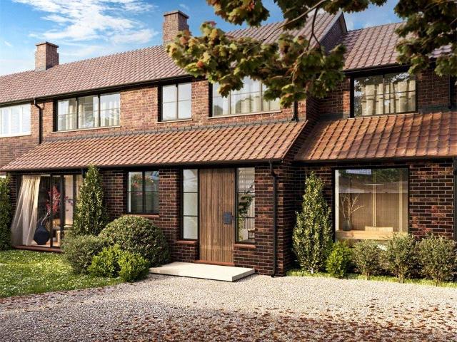 House for sale in London Borough of Merton, Raynes Park