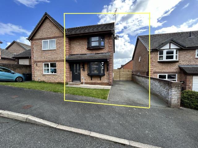 House for sale in Llandudno Junction, Wales