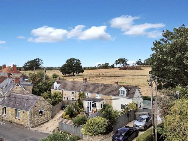 House for sale in Stour Row, East Dorset