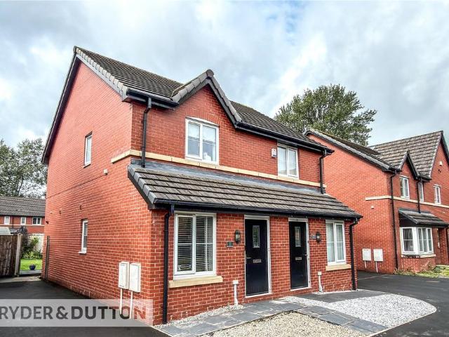 House for sale in Hollinwood, Pendock