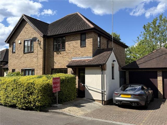 House for sale in New Barnet, Greater London