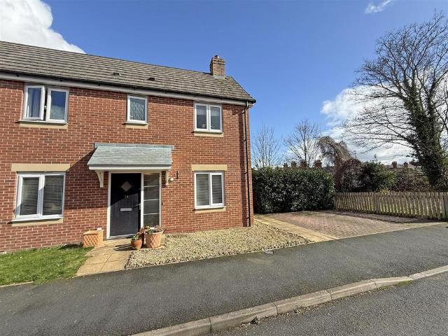 House for sale in Greenfields, Frankwell