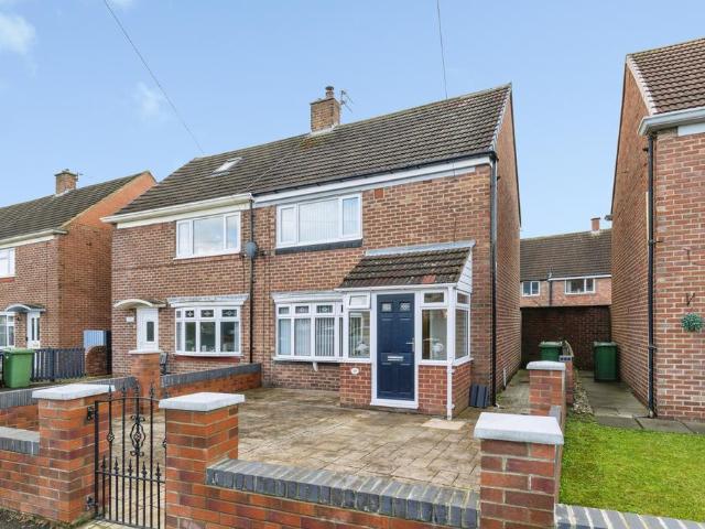 House for sale in Hylton Castle Estate, Tyne And Wear