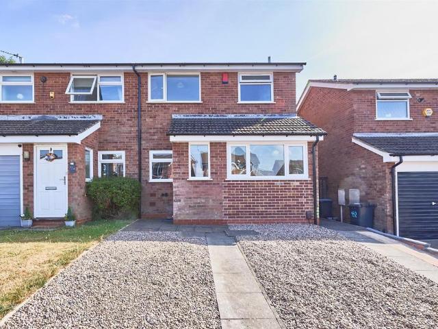 House for sale in Barwell, Barton