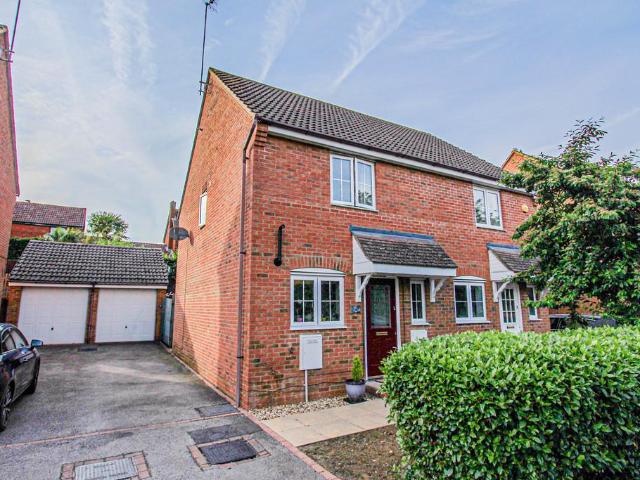 House for sale in Irthlingborough