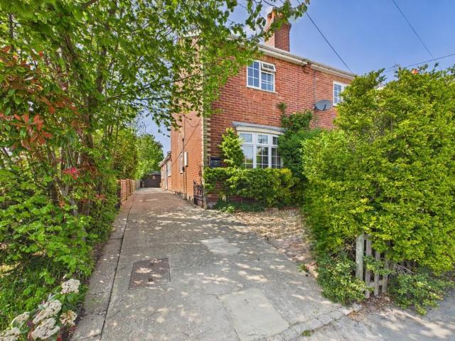 House for sale in Little Sandhurst