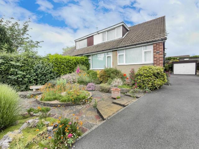 House for sale in Eastborough, Dewsbury