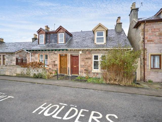 House for sale in Crown, Lentran