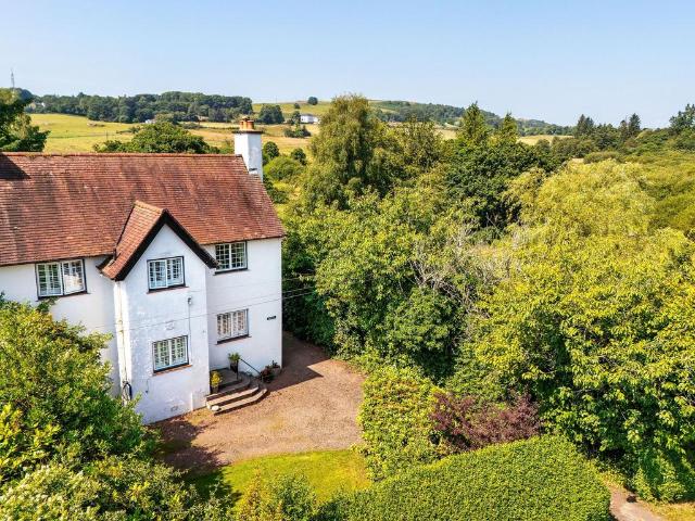 House for sale in Kilmacolm, Scotland