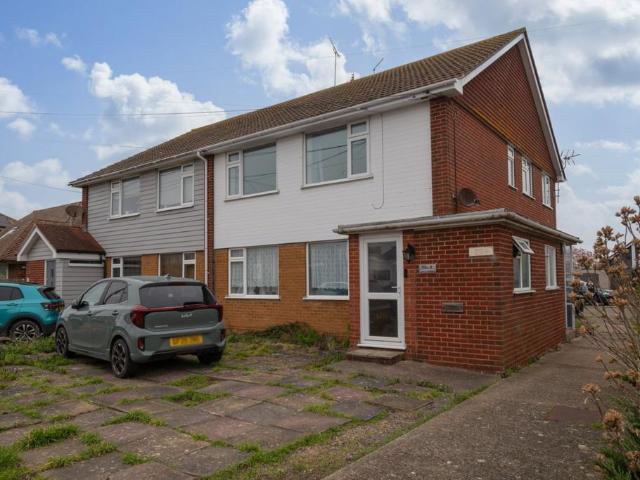 Flat for sale in South Tankerton, The Bridge
