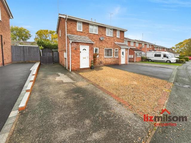 House for sale in Swadlincote, South Derbyshire