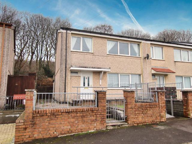 House for sale in Pontypridd, Wales