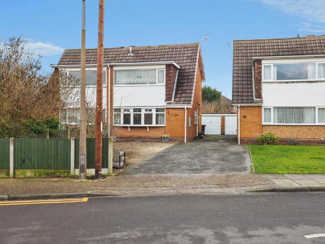 House for sale in Attenborough, East Midlands