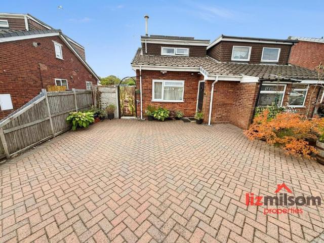 House for sale in Oversetts, Egginton