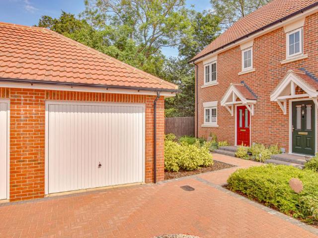House for sale in Duton Hill, Essex