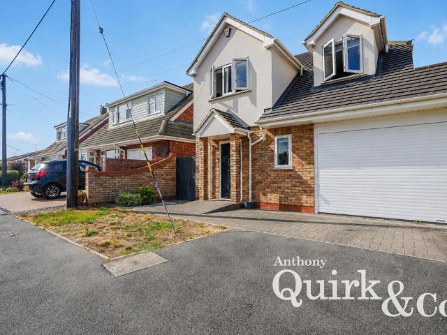 House for sale in Canvey Island