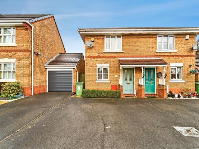 House for sale in Bloxwich, West Midlands