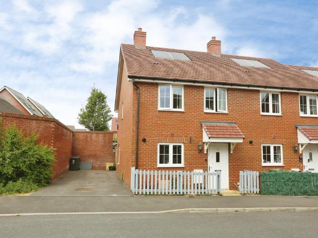 House for sale in Helford, Hampshire
