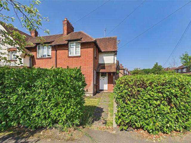 House for sale in Horsell, Woking