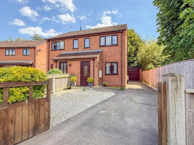 House for sale in Bonby, North Lincolnshire