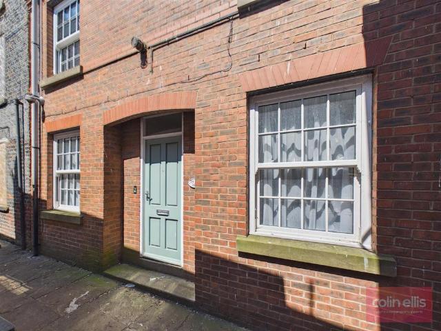 House for sale in The Old Town, Kepwick