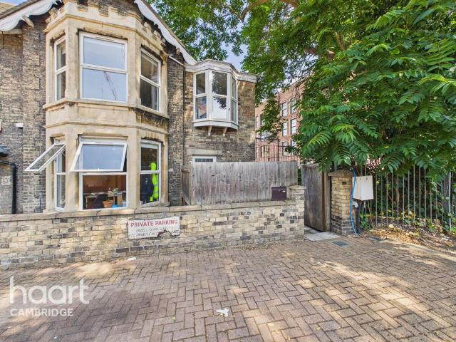 House for sale in Arbury, Cambridgeshire