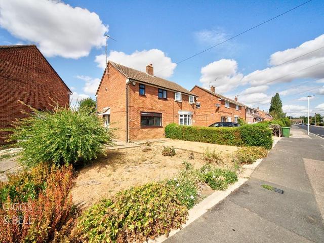House for sale in Stopsley, Luton