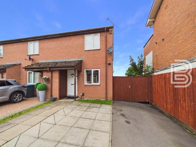 House for sale in New Bilton