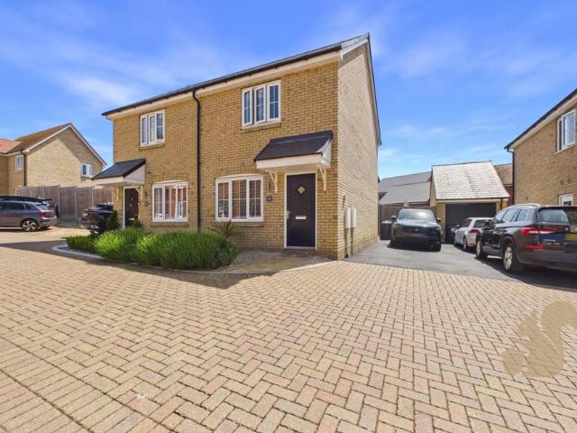 House for sale in Chipping Hill, Essex