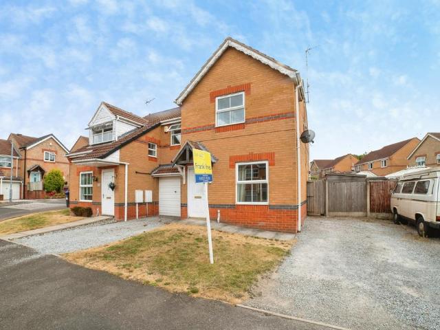 House for sale in Huthwaite, East Midlands