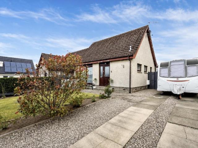 House for sale in Elgin, Scotland