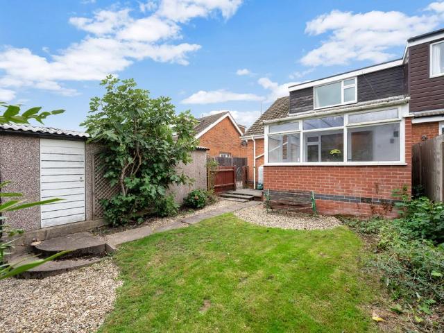 House for sale in Broughton and Old Dalby, Brentingby