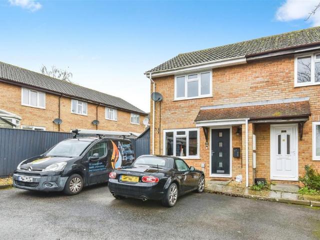 House for sale in Pewsham, Chippenham