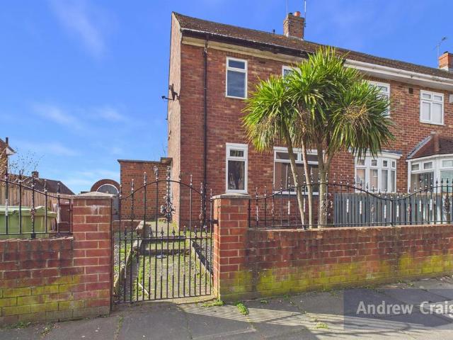 House for sale in Plains Farm, Tyne And Wear