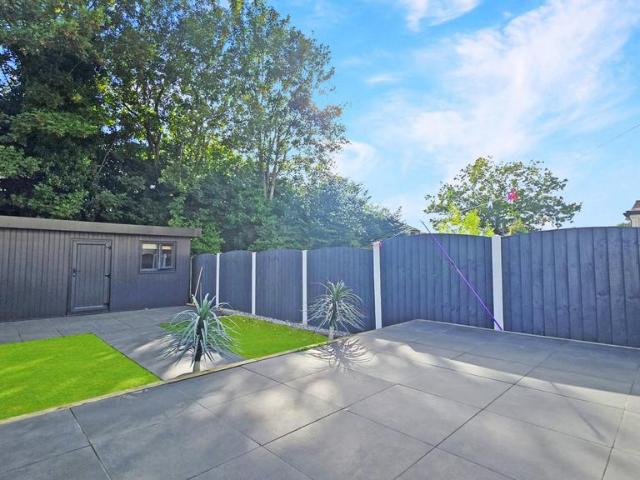 House for sale in Dobb Brow, Bolton