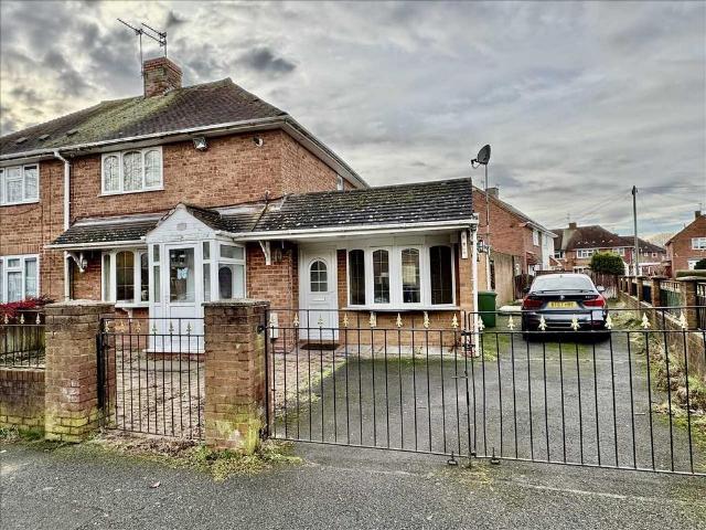 House for sale in Wednesfield, West Midlands
