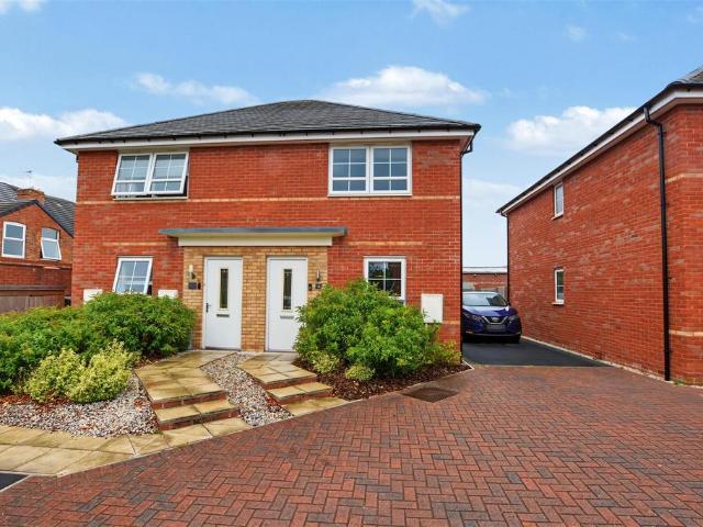 House for sale in Attenborough, East Midlands