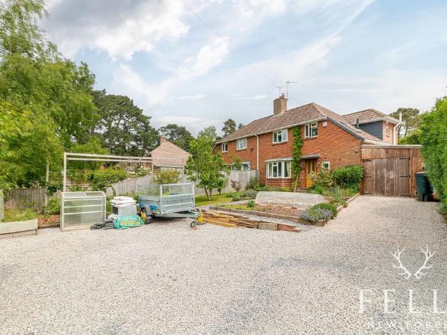 House for sale in St Leonards, East Dorset