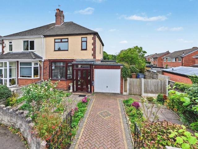 House for sale in Fenton, Stoke-on-Trent