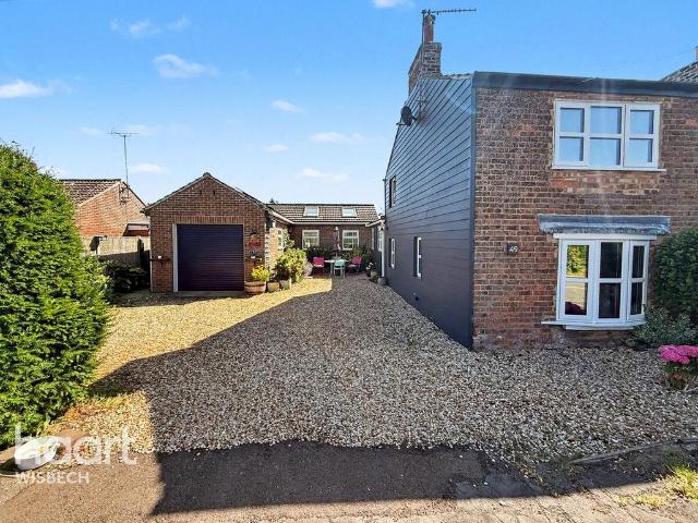 House for sale in Gosberton Clough, Lincolnshire