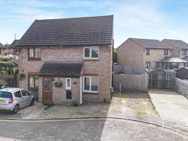 House for sale in Llangyfelach, Swansea